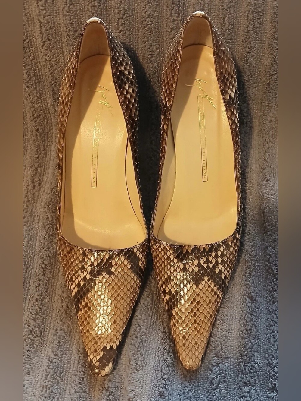 Giuseppe Zanotti Italy Snakeskin Heels Size 8